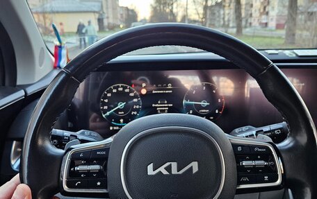 KIA Carnival, 2023 год, 5 000 000 рублей, 13 фотография