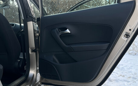 Volkswagen Polo VI (EU Market), 2016 год, 1 200 000 рублей, 21 фотография