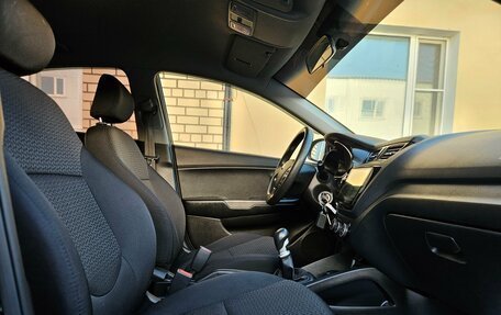 KIA Rio III рестайлинг, 2015 год, 800 000 рублей, 13 фотография