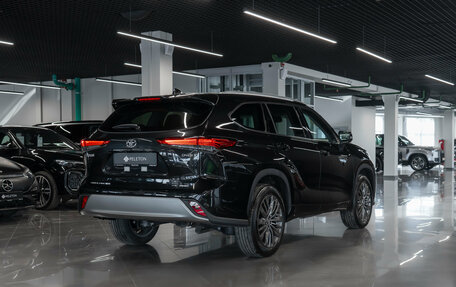 Toyota Highlander, 2026 год, 6 020 000 рублей, 10 фотография