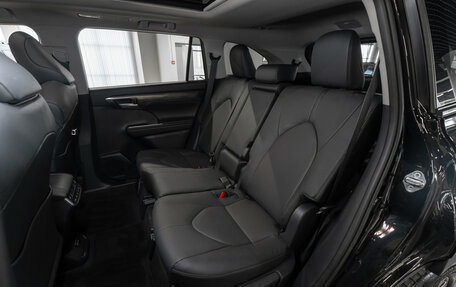 Toyota Highlander, 2026 год, 6 020 000 рублей, 18 фотография