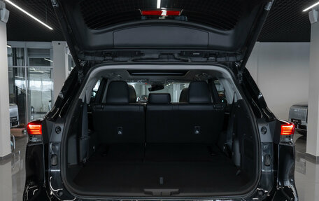 Toyota Highlander, 2026 год, 6 020 000 рублей, 27 фотография