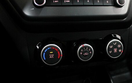 KIA Rio III рестайлинг, 2017 год, 1 290 000 рублей, 19 фотография