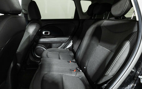 KIA Soul II рестайлинг, 2017 год, 1 099 777 рублей, 10 фотография