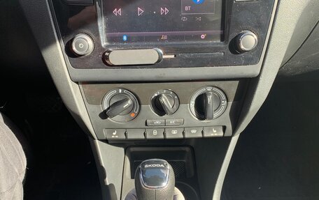 Skoda Rapid I, 2018 год, 1 150 000 рублей, 6 фотография