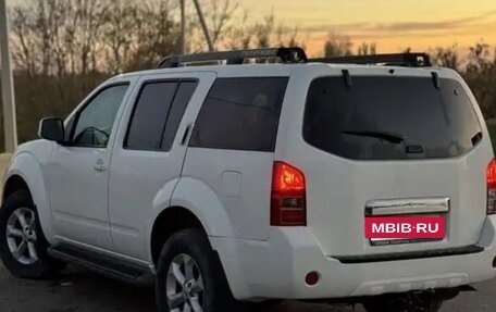 Nissan Pathfinder, 2012 год, 1 500 000 рублей, 3 фотография