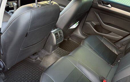 Volkswagen Passat B8 рестайлинг, 2017 год, 1 600 000 рублей, 5 фотография