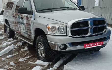 Dodge RAM III, 2007 год, 2 050 000 рублей, 14 фотография