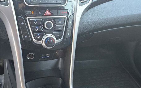 Hyundai i30 II рестайлинг, 2016 год, 1 100 000 рублей, 9 фотография