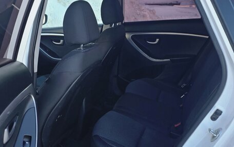 Hyundai i30 II рестайлинг, 2016 год, 1 100 000 рублей, 10 фотография