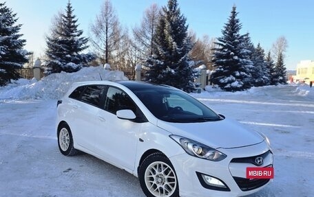 Hyundai i30 II рестайлинг, 2016 год, 1 100 000 рублей, 3 фотография