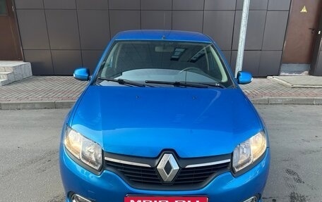 Renault Logan II, 2014 год, 595 000 рублей, 3 фотография