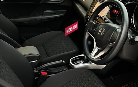 Honda Fit III, 2015 год, 1 290 000 рублей, 8 фотография