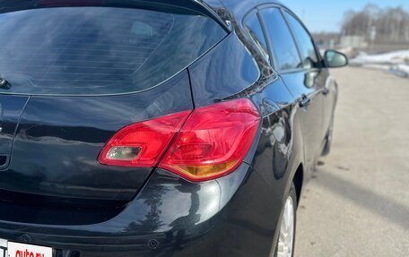 Opel Astra J, 2010 год, 520 000 рублей, 9 фотография