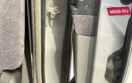 Toyota Voxy II, 2002 год, 800 000 рублей, 5 фотография