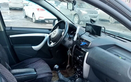 Nissan Terrano III, 2017 год, 1 200 000 рублей, 2 фотография