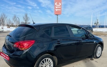 Opel Astra J, 2010 год, 520 000 рублей, 18 фотография