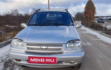 Chevrolet Niva I рестайлинг, 2006 год, 300 000 рублей, 2 фотография
