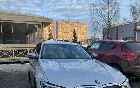 BMW 3 серия, 2019 год, 3 400 000 рублей, 4 фотография