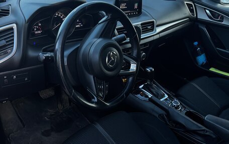 Mazda 3, 2018 год, 1 899 000 рублей, 8 фотография