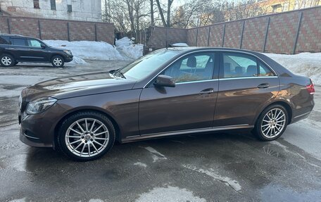 Mercedes-Benz E-Класс, 2013 год, 2 050 000 рублей, 3 фотография