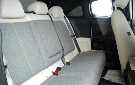 Mazda MX-30, 2020 год, 2 349 000 рублей, 10 фотография