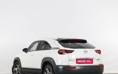 Mazda MX-30, 2020 год, 2 349 000 рублей, 5 фотография