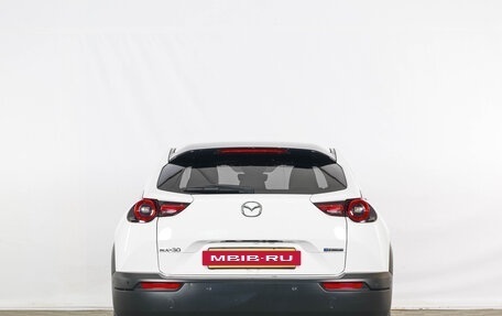 Mazda MX-30, 2020 год, 2 349 000 рублей, 6 фотография
