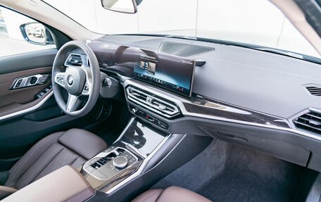 BMW 3 серия, 2024 год, 6 290 000 рублей, 13 фотография