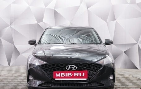 Hyundai Solaris II рестайлинг, 2021 год, 1 585 000 рублей, 11 фотография