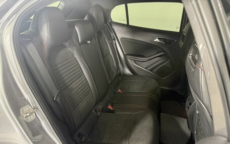 Mercedes-Benz GLA, 2018 год, 2 080 000 рублей, 14 фотография