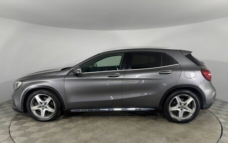 Mercedes-Benz GLA, 2018 год, 2 080 000 рублей, 5 фотография