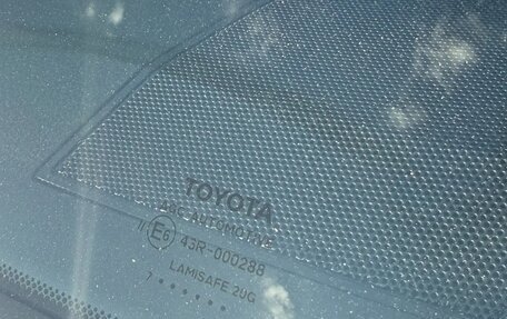 Toyota RAV4, 2017 год, 2 600 000 рублей, 21 фотография