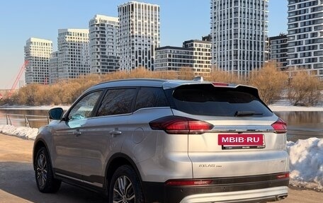 Geely Atlas, 2023 год, 2 390 000 рублей, 4 фотография