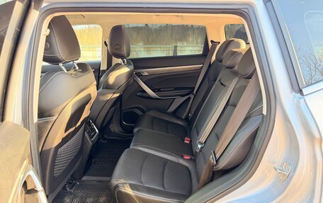 Geely Atlas, 2023 год, 2 390 000 рублей, 19 фотография