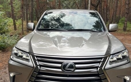 Lexus LX III, 2017 год, 8 000 000 рублей, 7 фотография