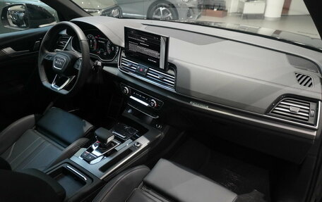 Audi Q5, 2025 год, 6 050 000 рублей, 15 фотография