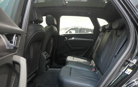 Audi Q5, 2025 год, 6 050 000 рублей, 12 фотография