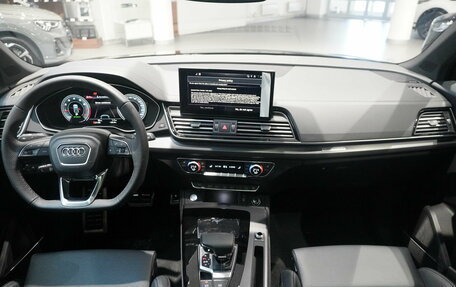 Audi Q5, 2025 год, 6 050 000 рублей, 16 фотография