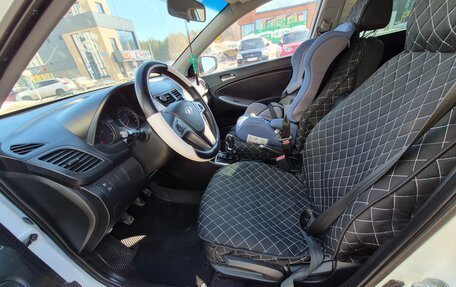 Hyundai Solaris II рестайлинг, 2015 год, 650 000 рублей, 7 фотография