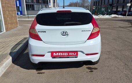 Hyundai Solaris II рестайлинг, 2015 год, 650 000 рублей, 5 фотография