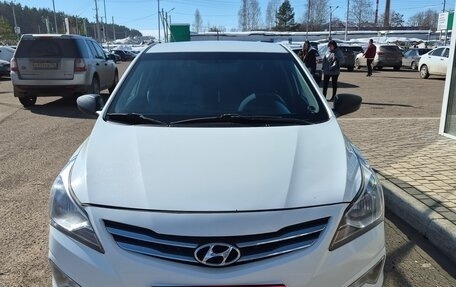 Hyundai Solaris II рестайлинг, 2015 год, 650 000 рублей, 6 фотография