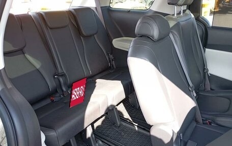 KIA Carnival, 2022 год, 5 500 000 рублей, 14 фотография