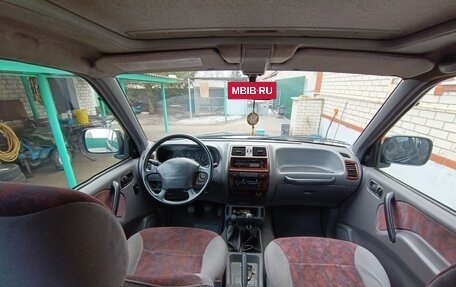 Nissan Terrano II рестайлинг, 1997 год, 980 000 рублей, 15 фотография