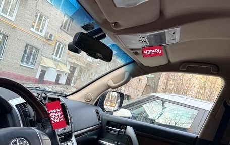 Toyota Land Cruiser 200, 2014 год, 3 400 000 рублей, 6 фотография