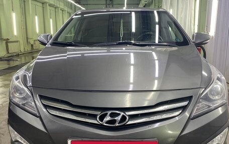 Hyundai Solaris II рестайлинг, 2016 год, 920 000 рублей, 1 фотография