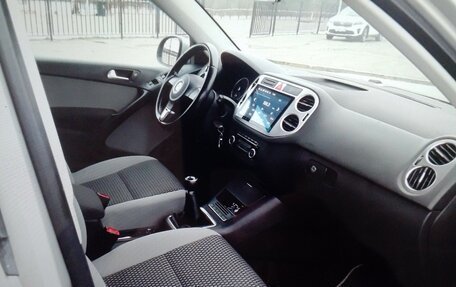 Volkswagen Tiguan I, 2011 год, 1 000 250 рублей, 11 фотография