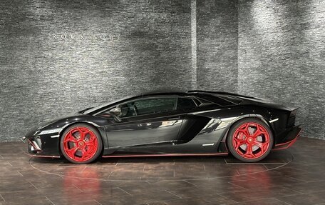 Lamborghini Aventador I рестайлинг, 2019 год, 37 000 000 рублей, 3 фотография