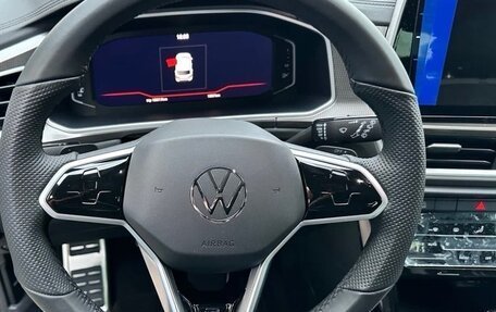 Volkswagen T-Roc R I, 2023 год, 2 200 000 рублей, 6 фотография