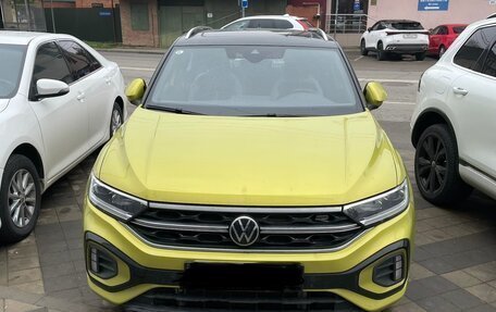 Volkswagen T-Roc R I, 2023 год, 2 200 000 рублей, 12 фотография